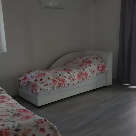 Ardo Elmenybirtok Apartment Balatonederics